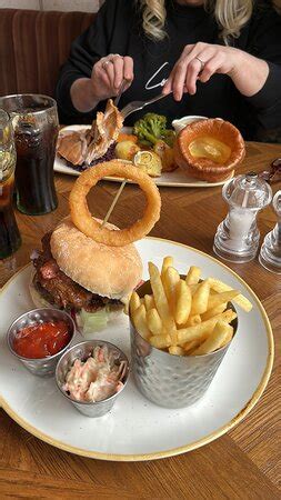 Review of The Aviator, Stockport, UK .